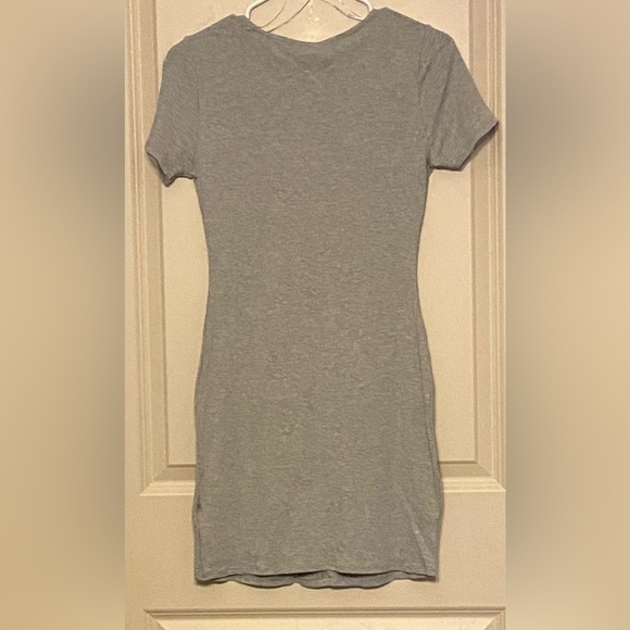Nwt alya Sz-S Aline Gray Ribbed Tee-Shirt Dress Simplicity w/Eight Faux Buttons - Picture 9 of 16